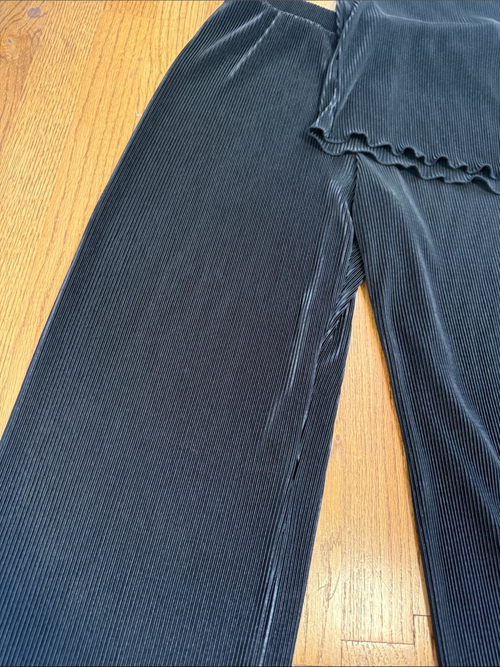 RO & DE Shiny Ribbed Set - Picture 3 of 8